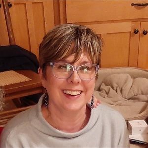 Meet your Posher, Julie